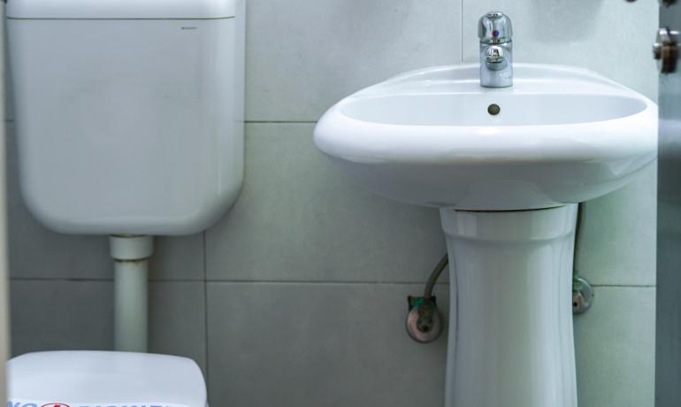 Economy jednokrevetna soba sa pomoćnim ležajem